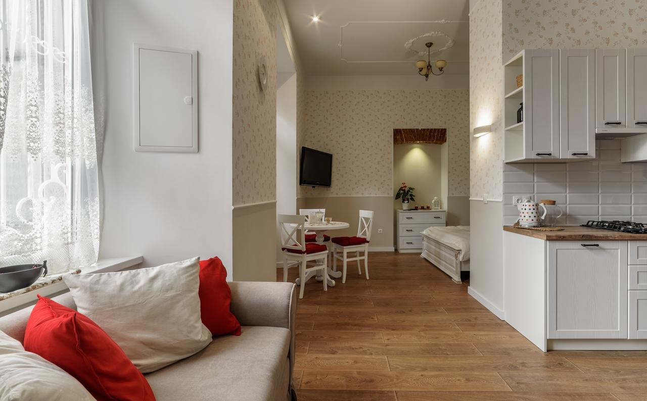 Sweet Home Near Opera House Lviv Ngoại thất bức ảnh